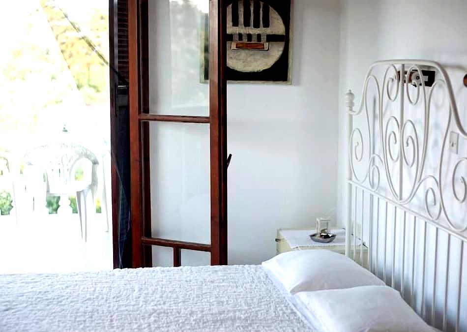 Areti Orfeas Studios